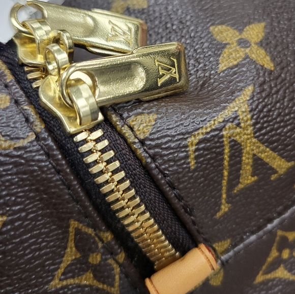 EUC! Louis Vuitton Suitcase - Picture 7 of 9